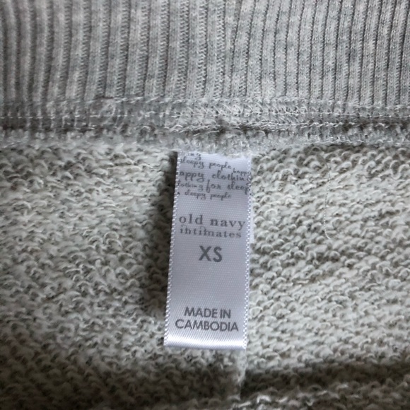 old navy grey sweatpants! - Picture 2 of 2